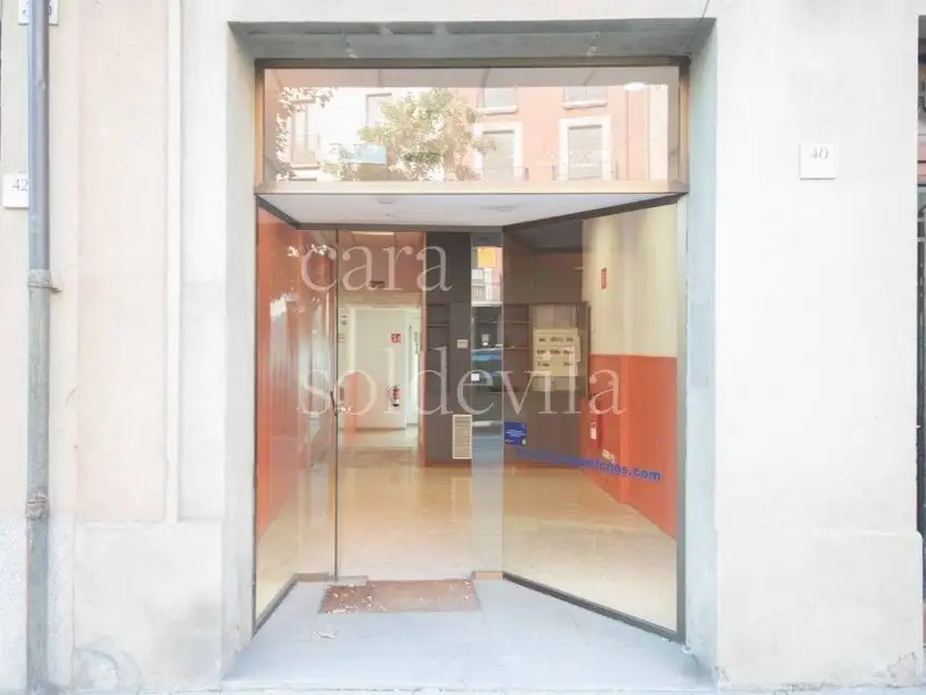 Local comercial en Alquiler en Vic