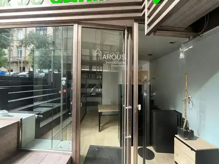 Local comercial en Alquiler en Santiago de Compostela