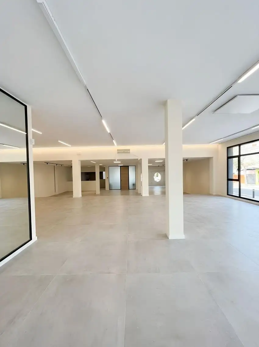 Local comercial en Venta en Sant Martí, Barcelona