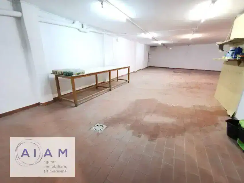 Local comercial en Venta en Pineda de Mar