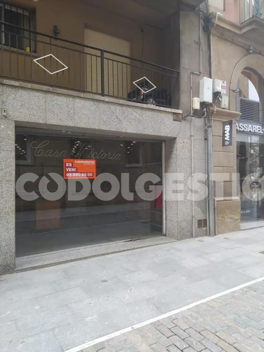 Local de Moda en Venta en Manlleu