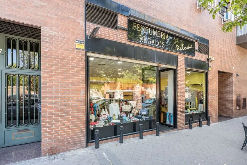 Local comercial en Venta en Acacias, Madrid
