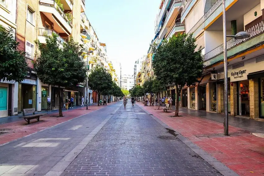 Local comercial en Alquiler en Asunción - Adolfo Suárez, Sevilla