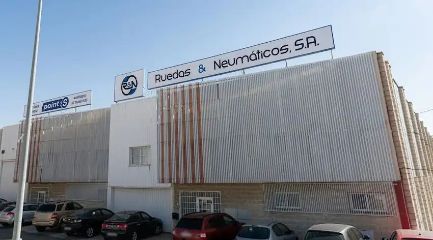 Almacén en Venta en Miralbueno, Zaragoza