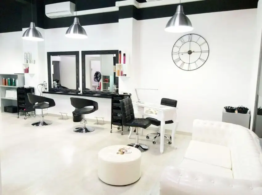 Peluquería en Alquiler en Marxalenes, València