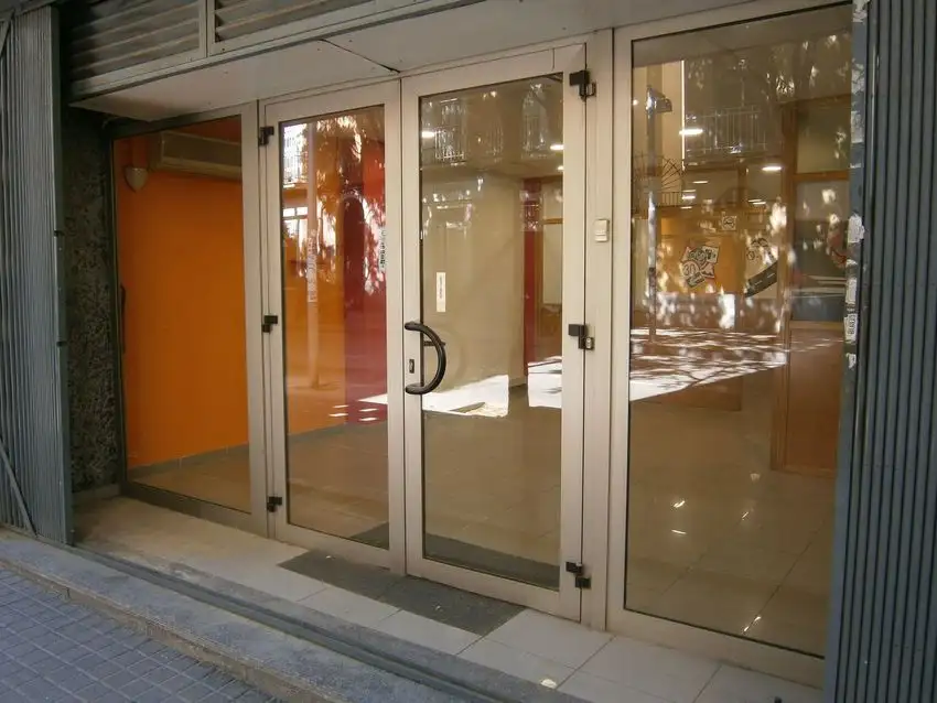 Local comercial en Venta en Progrés-Pep Ventura, Badalona