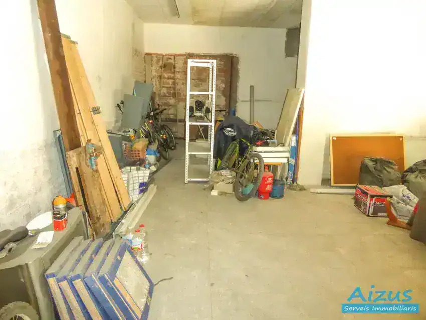 Local comercial en Venta en Ripollet