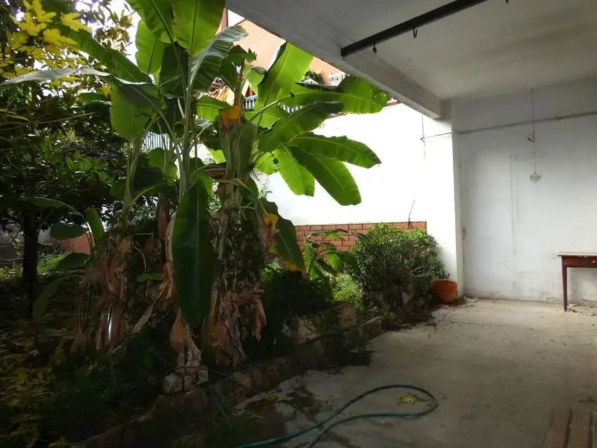 Garaje en Venta en Cornellà de Llobregat