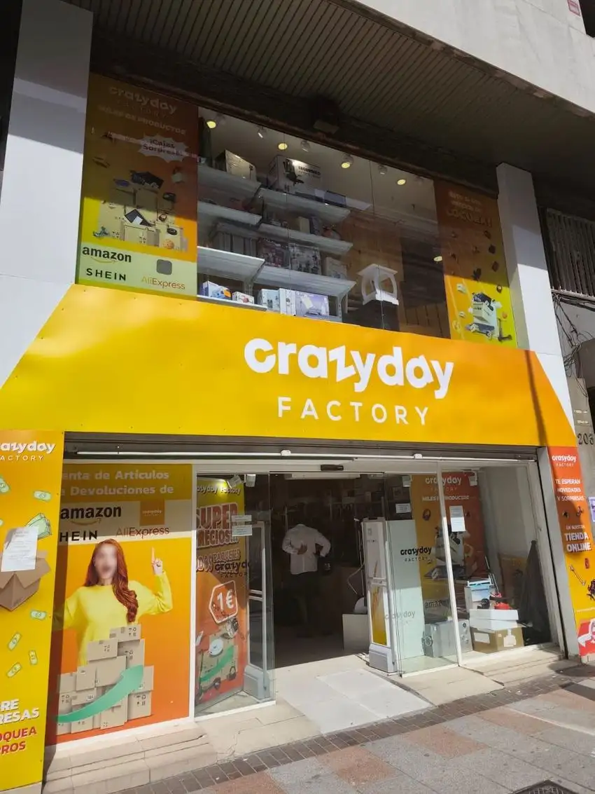 Local comercial en Alquiler en Berruguete, Madrid
