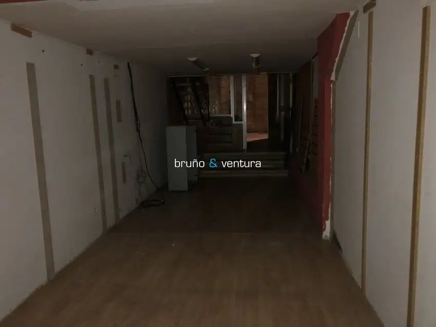 Local comercial en Venta en Vilanova i la Geltrú