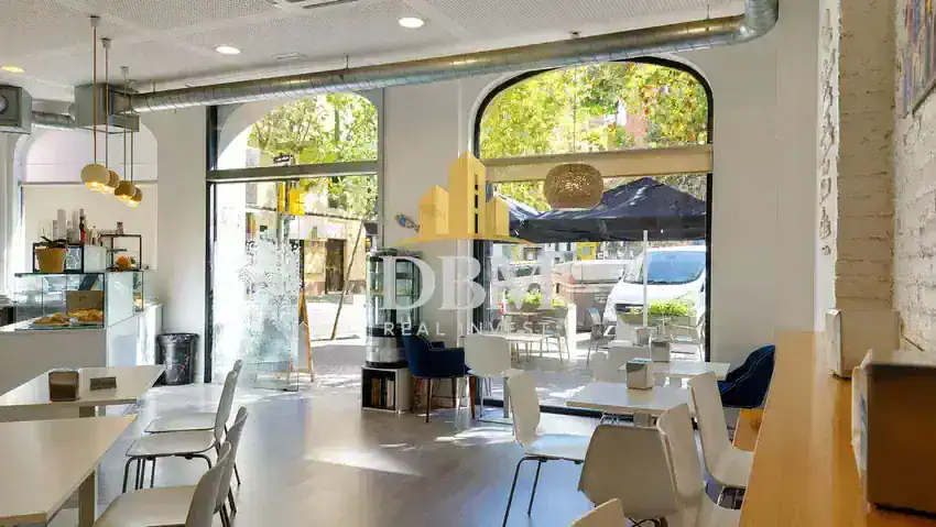 Bar en Traspaso en L'Antiga Esquerra de l'Eixample, Barcelona