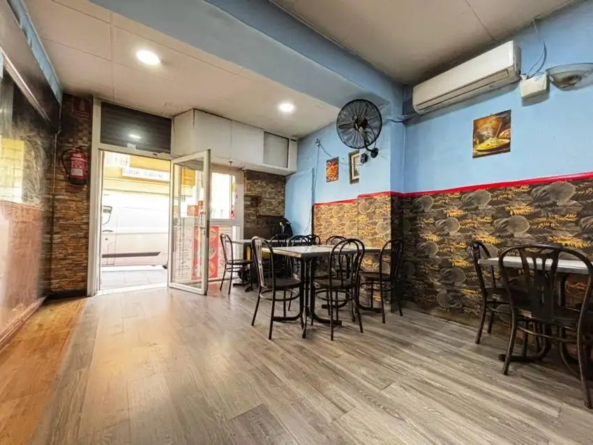 Local de comida para llevar (Take Away) en Venta en La Prosperitat, Barcelona