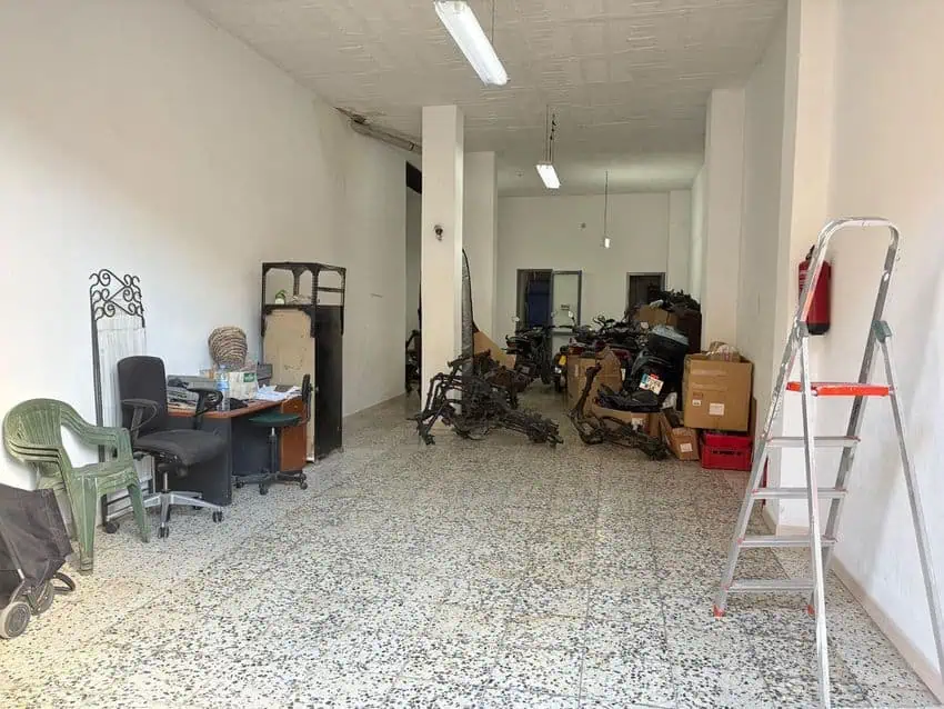 Garaje en Venta en Centre, L'Hospitalet de Llobregat