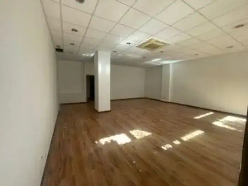 Local de Moda en Alquiler en Sant Boi de Llobregat