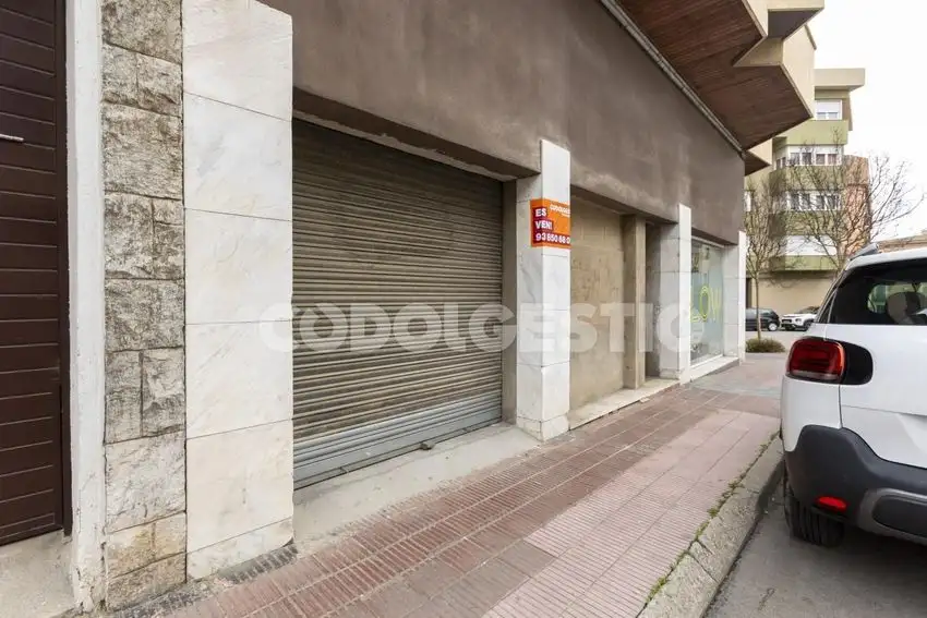 Almacén en Venta en Manlleu