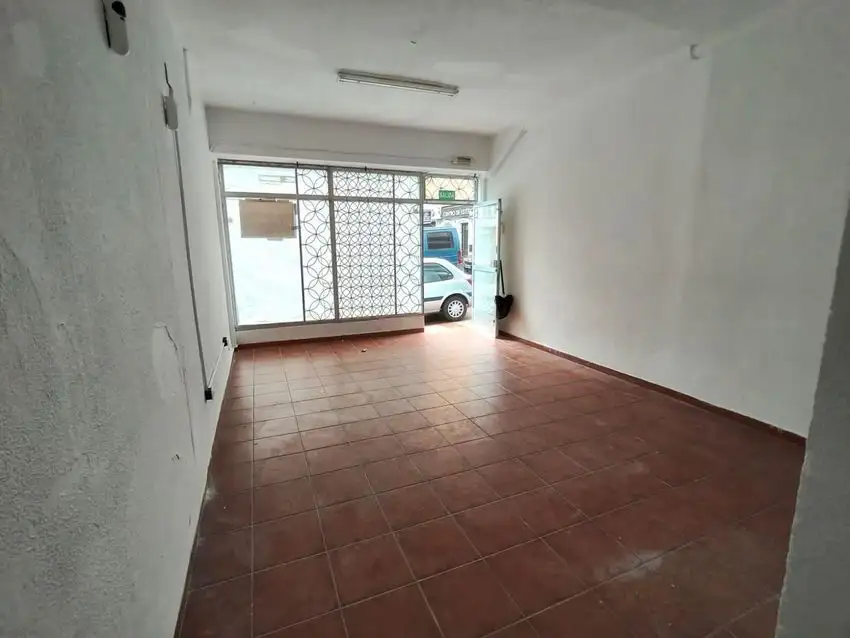 Local de Moda en Venta en Zona Renfe, Alcorcón