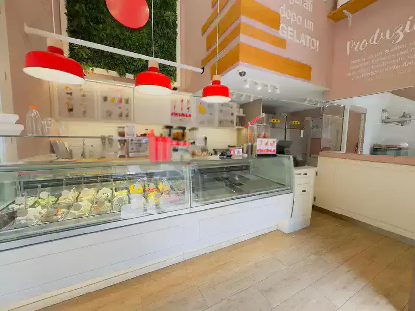 Local de comida para llevar (Take Away) en Traspaso en Vila de Gràcia, Barcelona