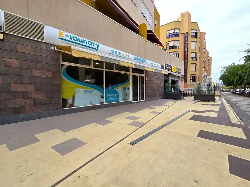 Tintorería - Lavandería en Alquiler en La Minilla, Las Palmas de Gran Canaria