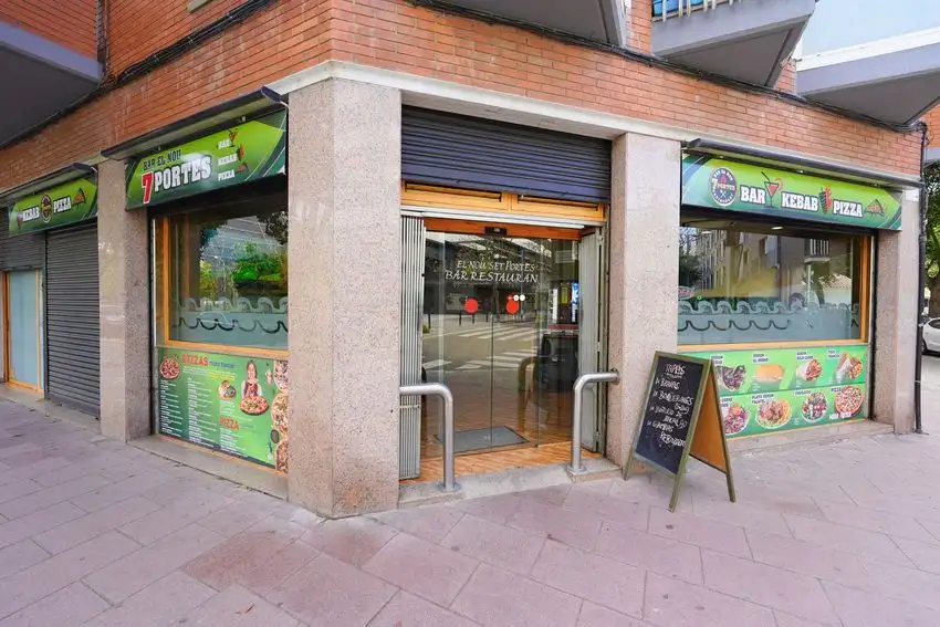 Bar en Alquiler en El Bon Pastor, Barcelona
