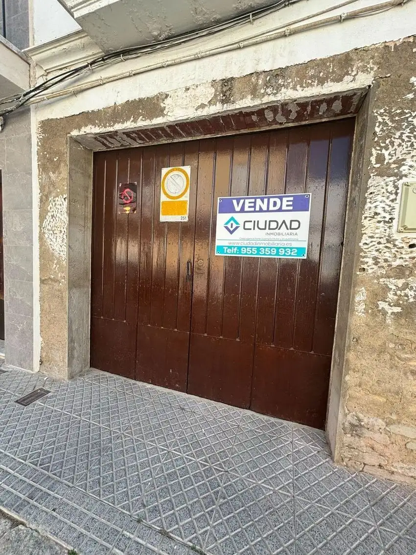 Almacén en Venta en Paradas
