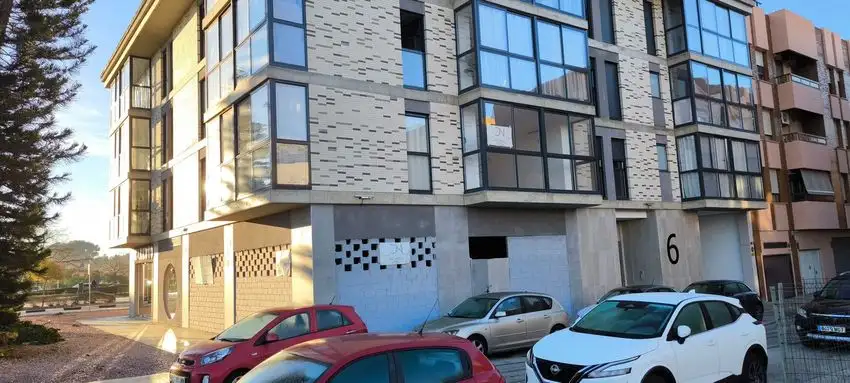 Local comercial en Alquiler en L'Eliana