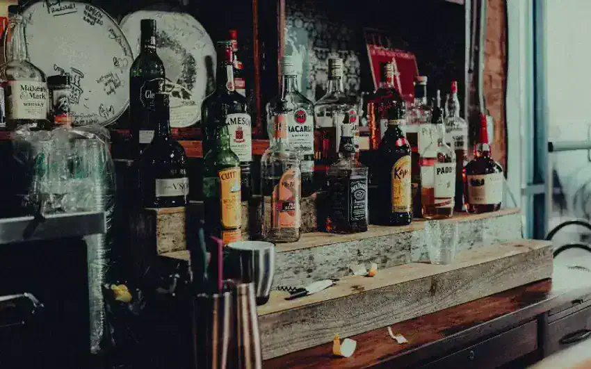 Bar musical - Pub en Traspaso en Barrio Ciutat Jardí, València