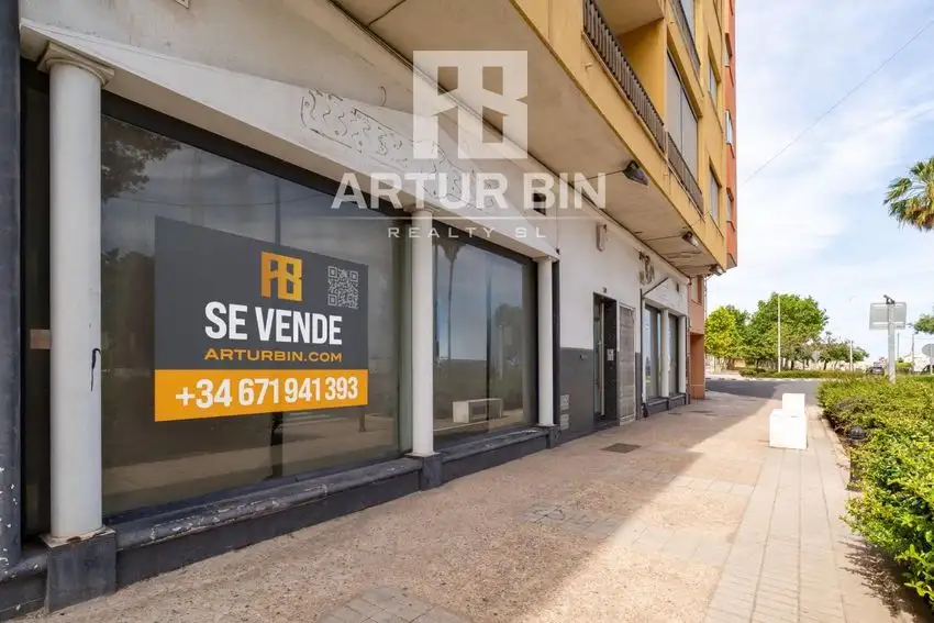 Local de Moda en Venta en Tavernes de la Valldigna