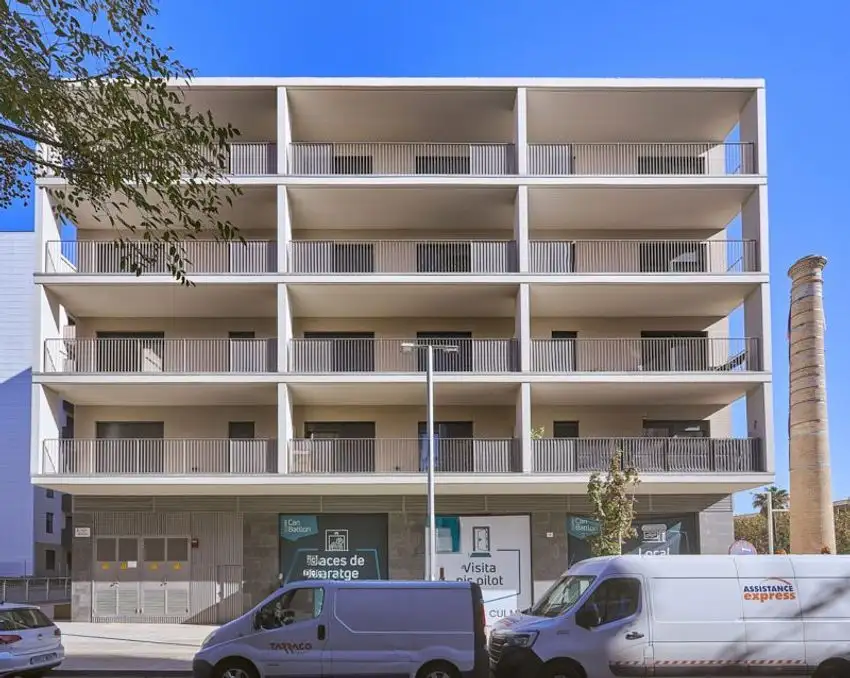 Local comercial en Venta en Sant Josep, L'Hospitalet de Llobregat