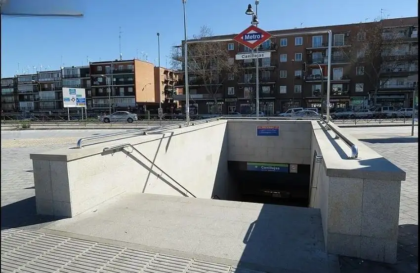 Local comercial en Venta en Canillejas, Madrid
