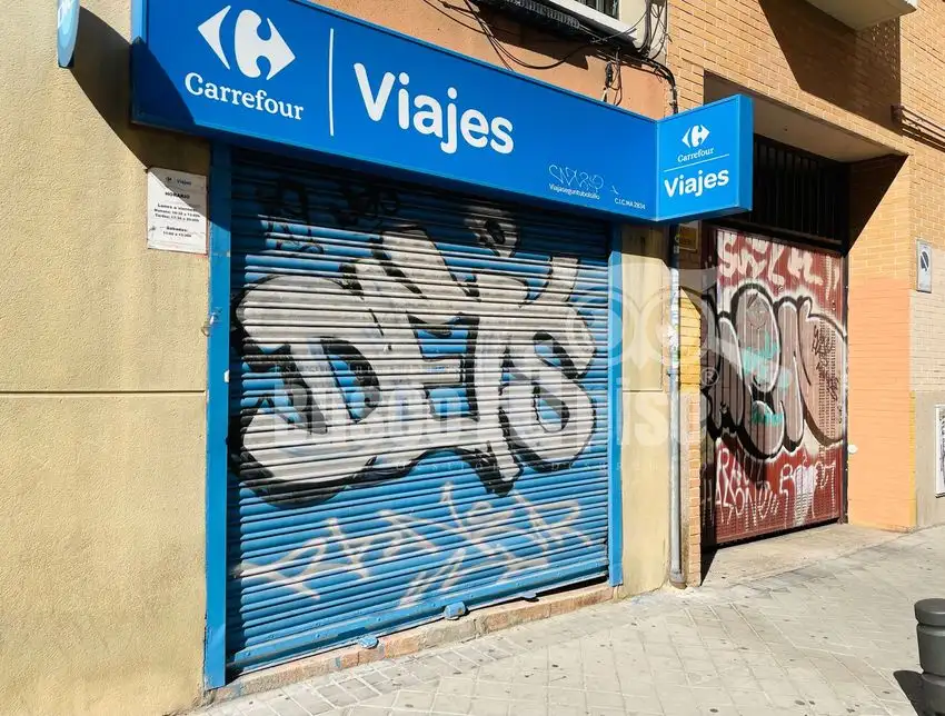 Local comercial en Alquiler en Puerta del Ángel, Madrid