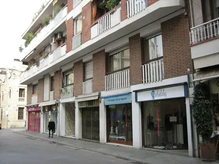 Local comercial en Alquiler en Sant Gervasi - Galvany, Barcelona