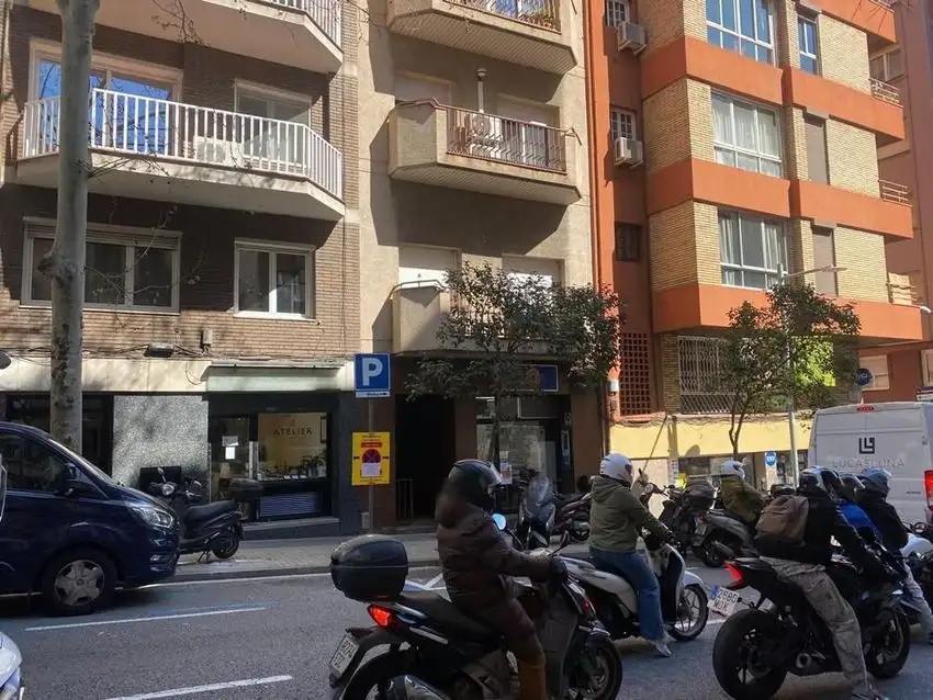 Local comercial en Venta en Vallcarca i els Penitents, Barcelona