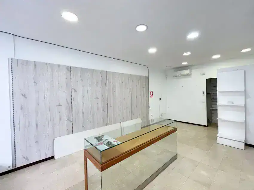 Local comercial en Alquiler en Fuengirola